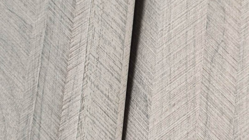 上海瑞綻塑料制品有限公司生產(chǎn)定制同色系無甲醛PVC封邊條