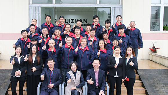 瑞綻塑料服務(wù)團(tuán)隊