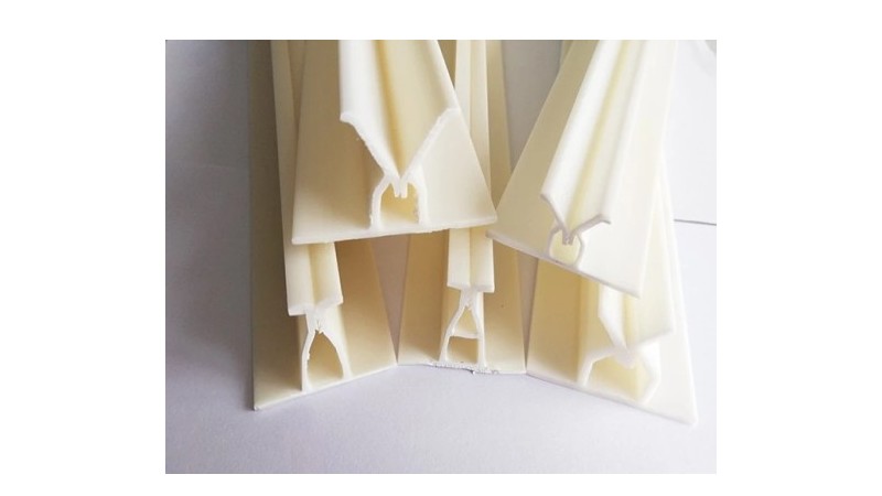 背景墻軟包型條應(yīng)該注意那些問題